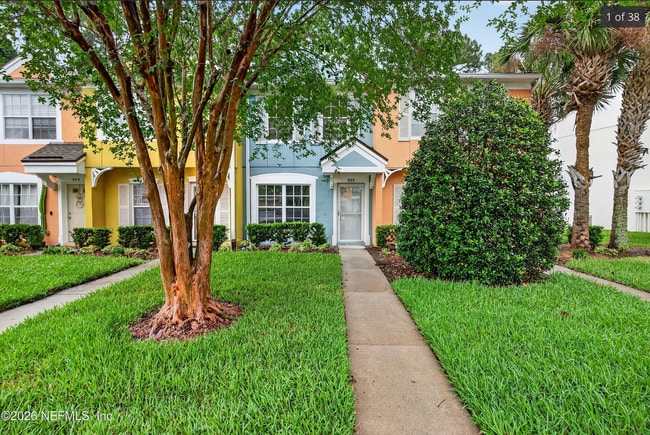 Building Photo - 12311 Kensington Lakes Dr Unit 905