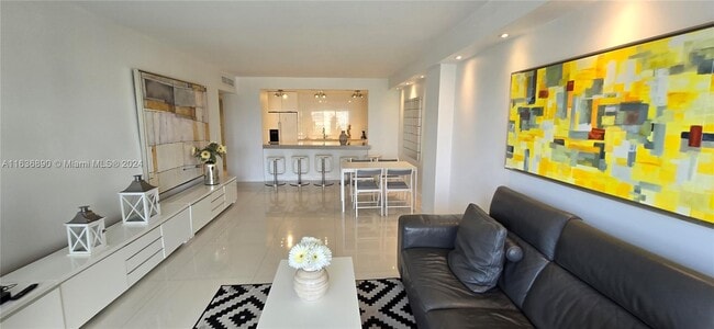 Building Photo - 19390 Collins Ave Unit 1223