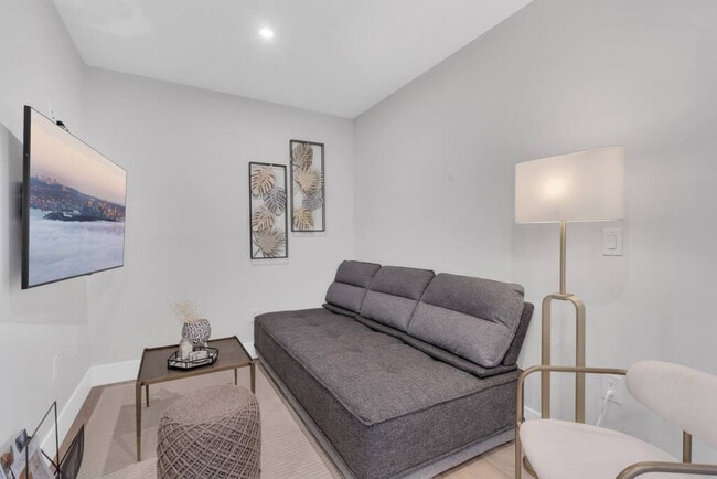 Building Photo - 2145 W 32nd Ave Unit ID1051787P