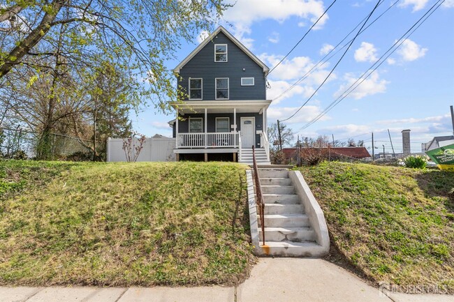 Building Photo - 816 King Georges Rd Unit 3