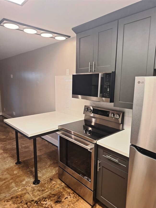 1012 Rutland St Unit 3