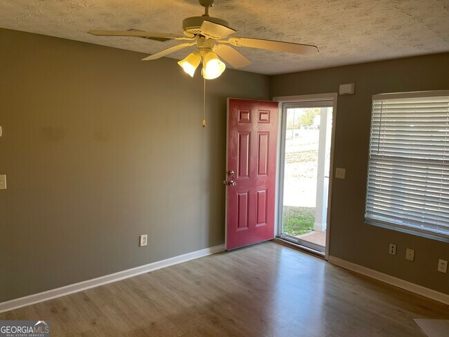 Photo - 30 Creek Bottom Dr