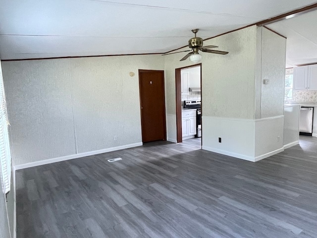 Photo - 1564 Bowers Rd