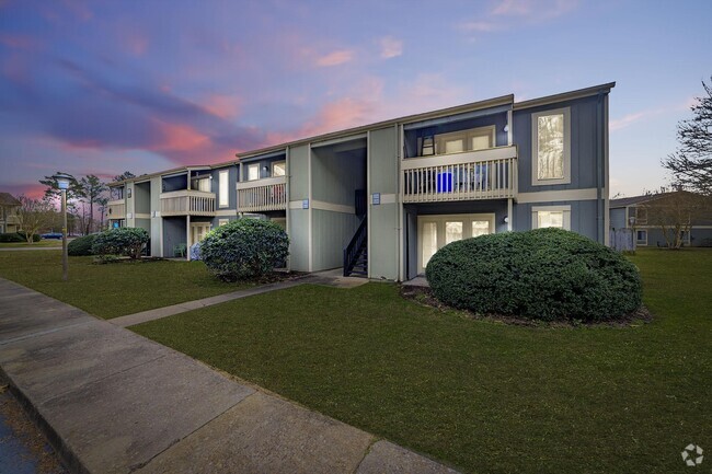 Building Photo - Woodscape Rental