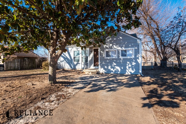 Photo - 101 S Tracy St House