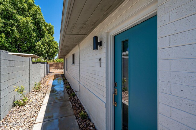 Photo - 6227 N 13th Pl Unit 1