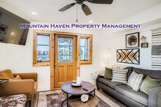 Building Photo - 13203 S Wamblee Valley Rd