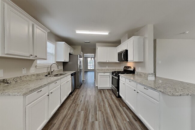 Photo - 1806 Usher Ct