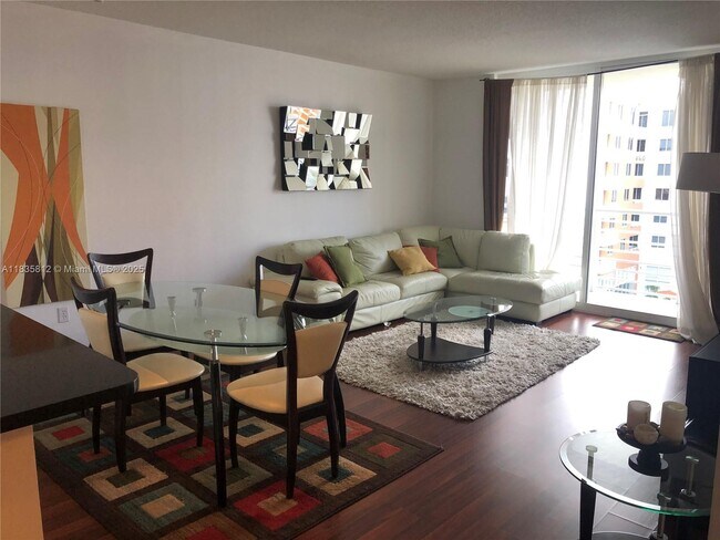 Photo - 2775 NE 187th St Unit 519