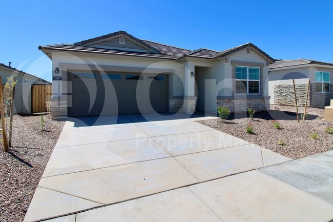 Photo - 18577 W Bronco Trl House