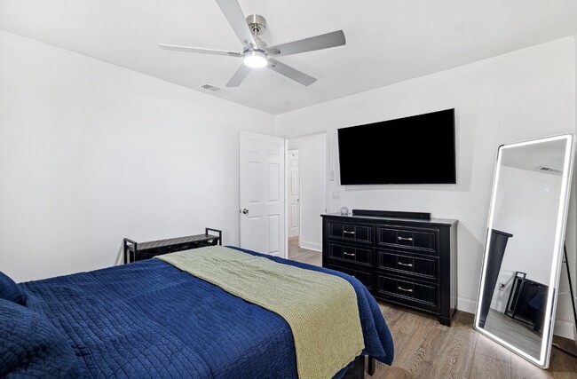 Photo - 3801 Carroway St Unit 3801 Carroway