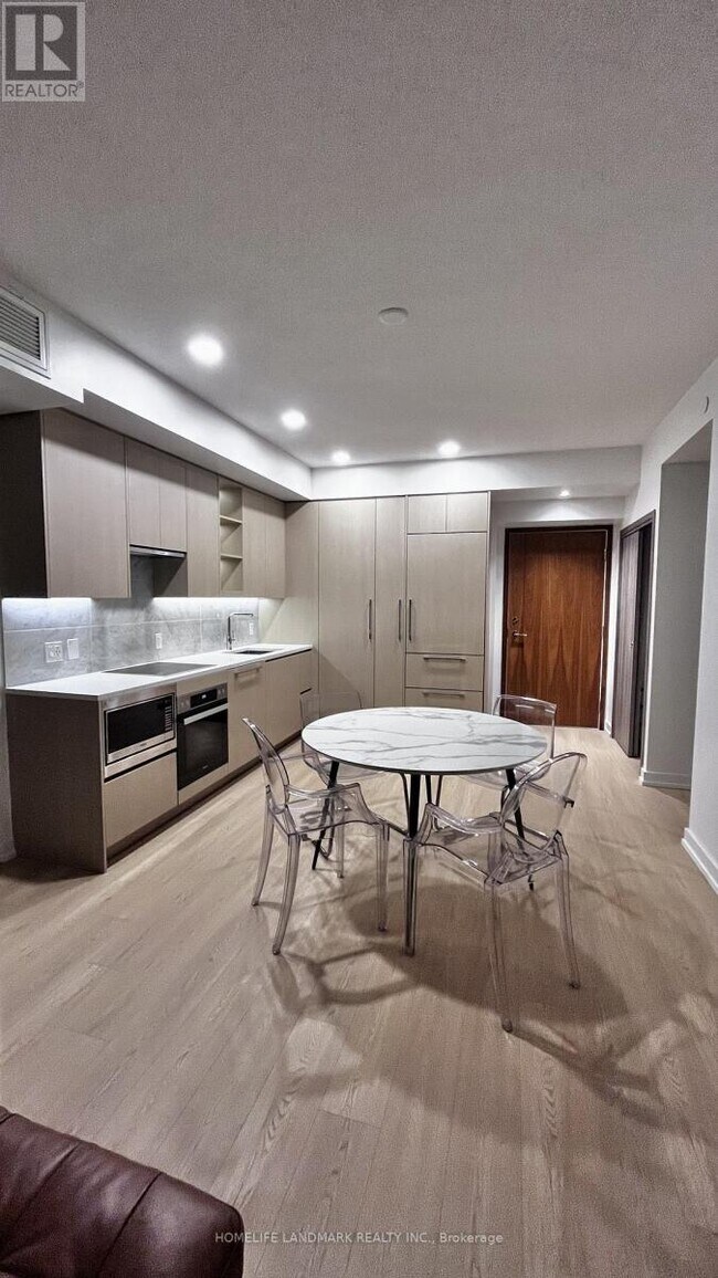 Photo - 95 McMahon Dr Unit 3006