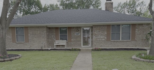 Building Photo - 3407 Tipps Dr