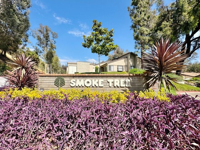 Photo - Lovely 3 bedroom 2 bath townhome In the Allied Gardens!