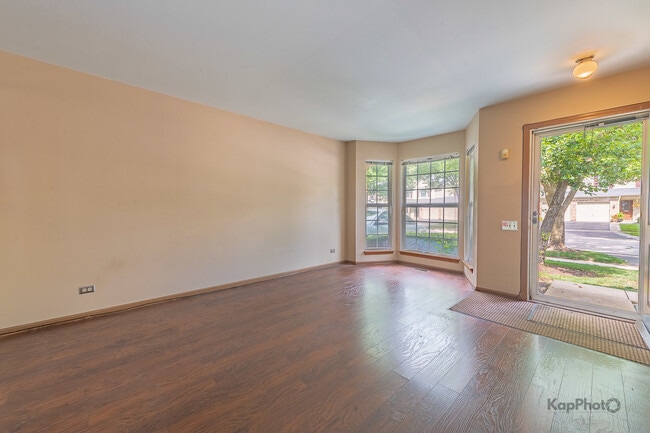 Photo - 1915 Brighton St