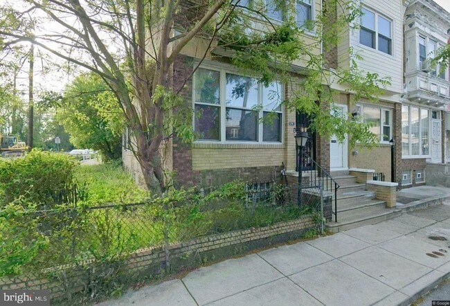 Building Photo - 3263 N Etting St
