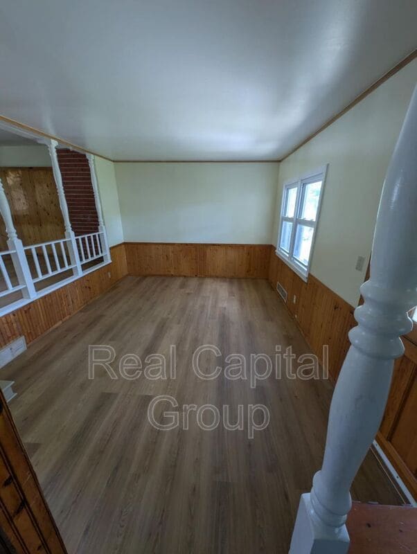 Photo - 27 Kingswood Dr