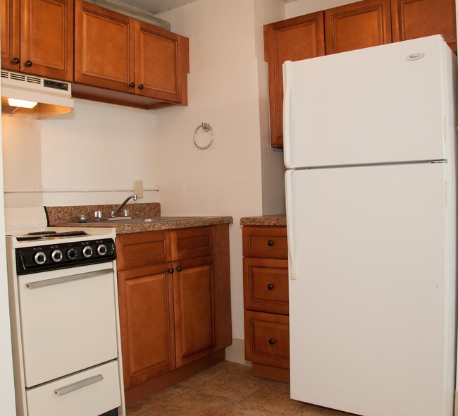 Photo - Daugette Towers