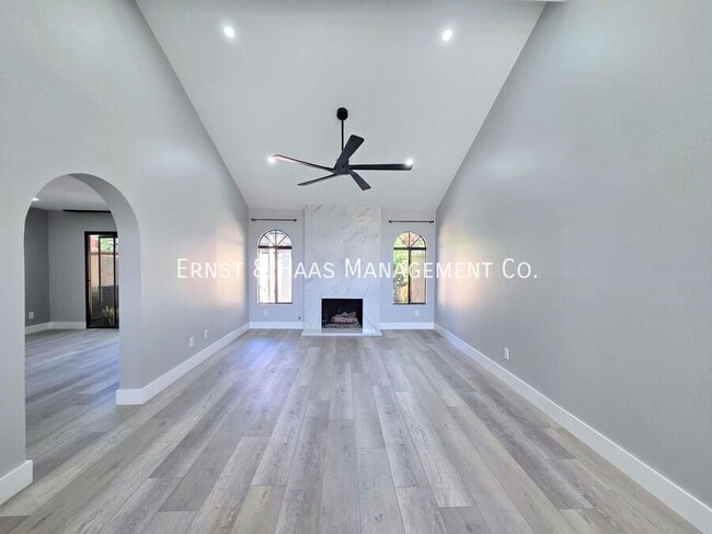 Photo - 16810 Picadilly Ln