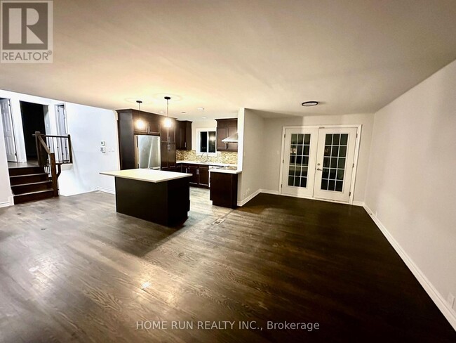 Photo - 71 Ashburn Dr