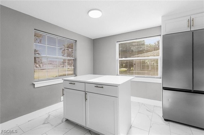 Photo - 4472 E Riverside Dr