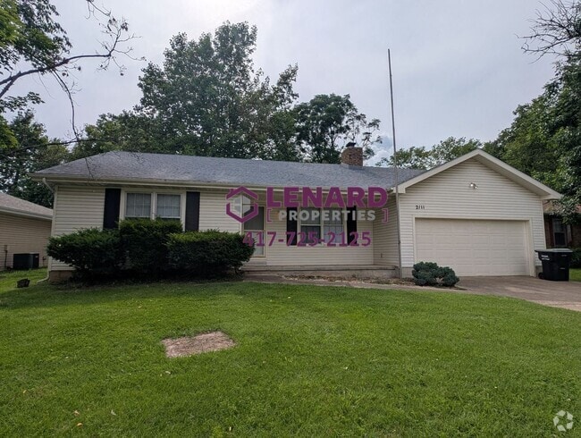 Building Photo - 3 Bedroom Home Ready for Move In!