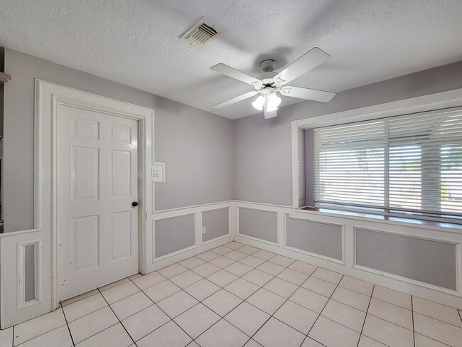 Photo - 17326 Ponderosa Pines Dr