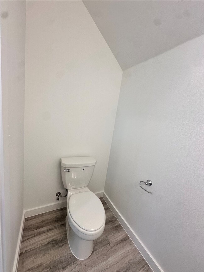 Photo - 861 States Ave