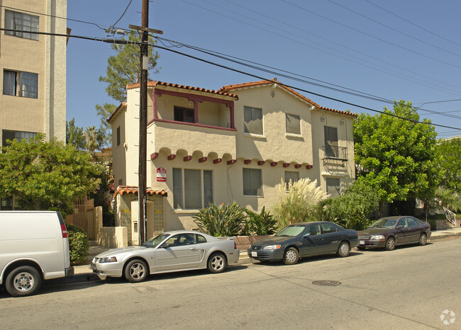 Building Photo - 1327-1329 N Vista St Rental