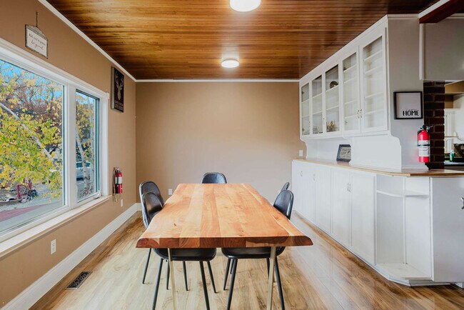 Photo - 1383 Muskoka District Road 169 Unit ID1314927P