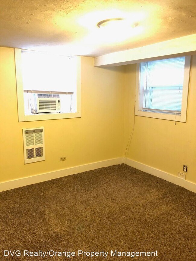 Photo - 411 N 49th St