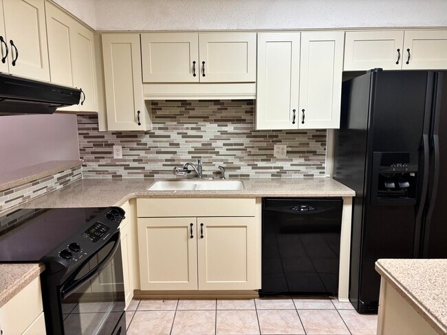 Photo - 345 Woodham Ct