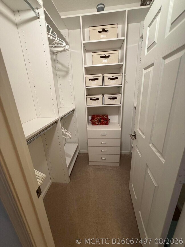 4823 Chancellor Dr Unit 23