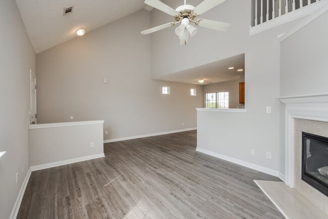 Photo - 145 Meadowridge Dr