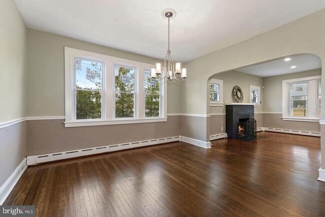 Photo - 120 White Horse Pike