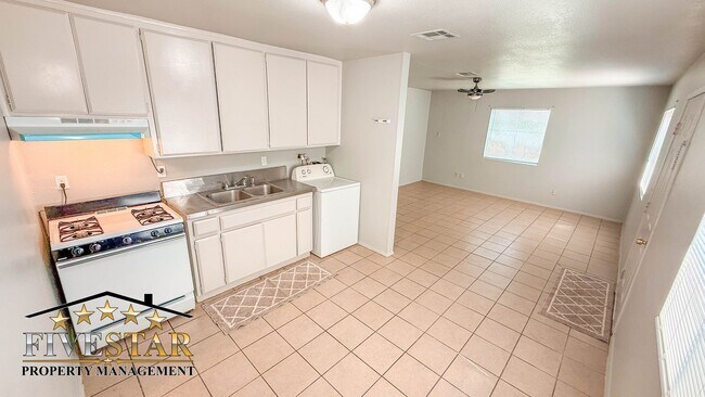 Photo - 200 Haven Dr Unit B