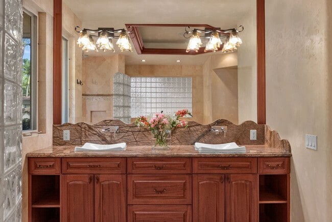 Photo - Island Elegance: 4-Bedroom Luxury Retreat ...