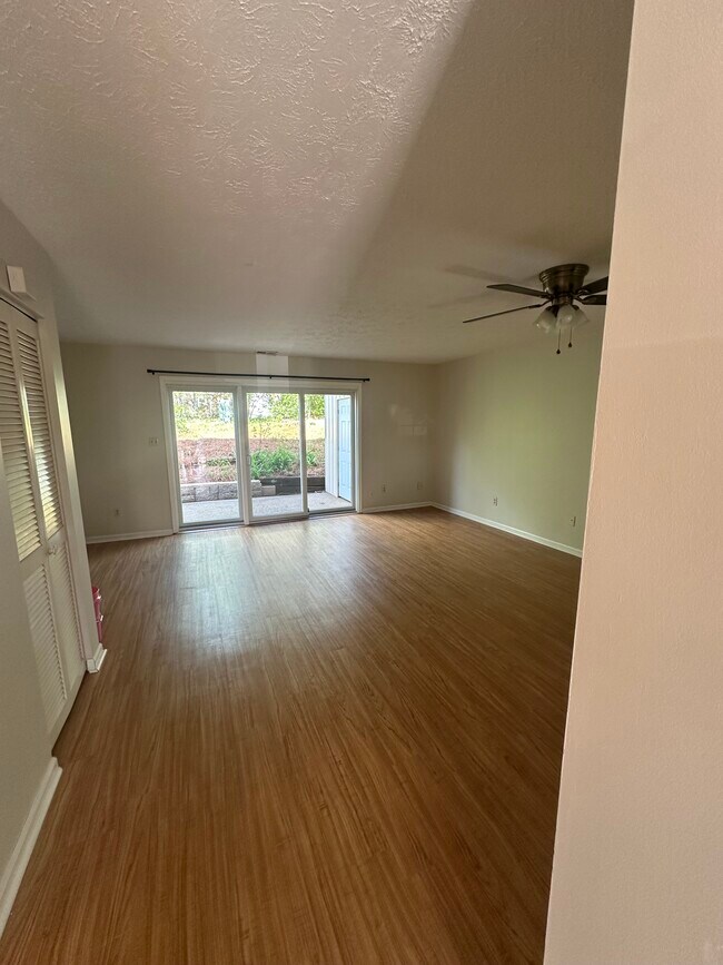 Photo - 763 Spring Meadows Dr