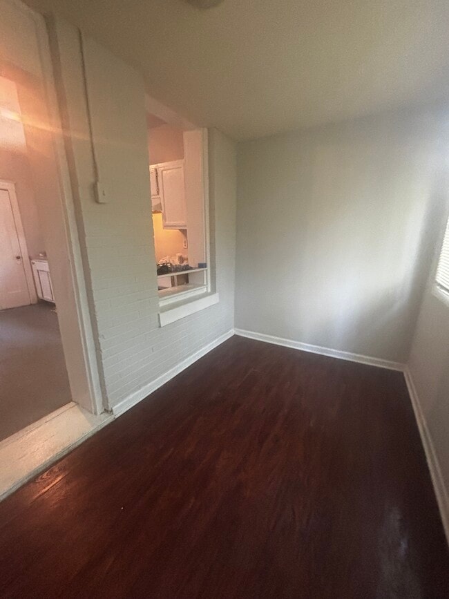 Building Photo - 6025-6025A Unit 6025
