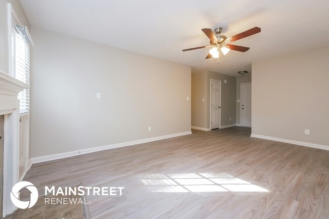 Photo - 1201 Sunday Ln