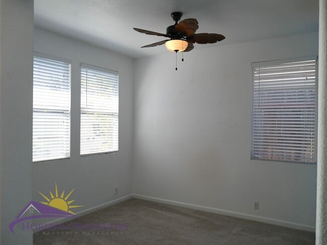 Photo - Bright Open 2 Bed 2 Bath 1,043 Sq Ft Antelope home