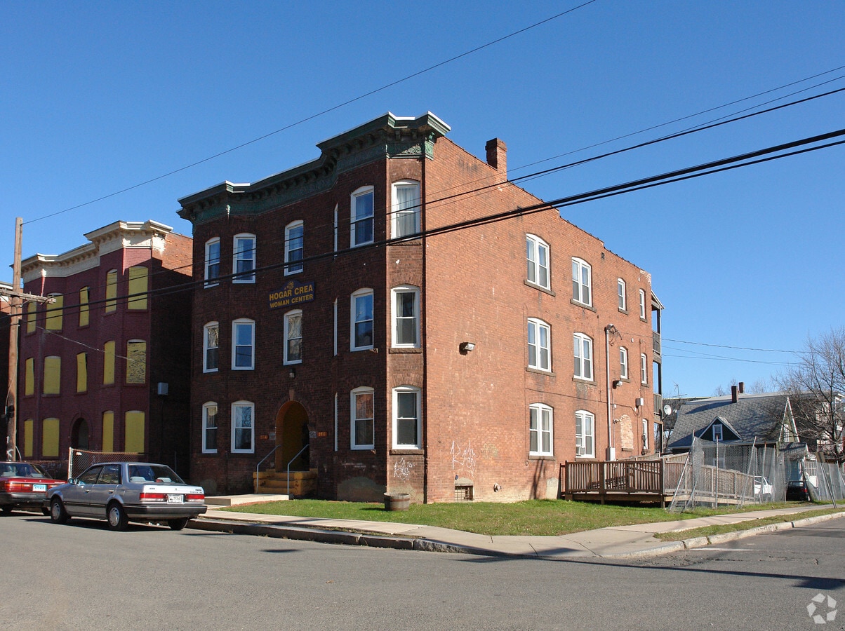 Photo - 164 Bartholomew Ave Apartments