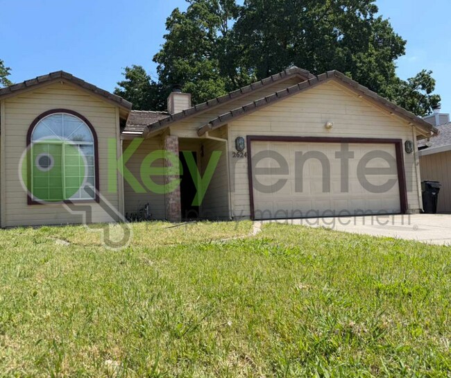 Photo - 2624 Walnut Ave