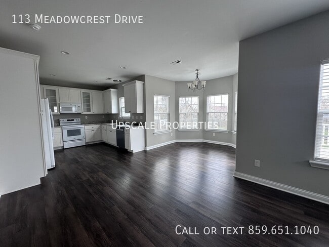 Photo - 113 Meadowcrest Dr