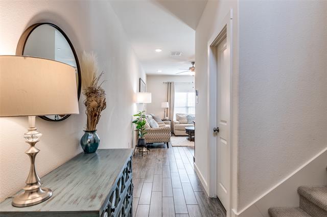 Photo - 2760 Starburst Dr