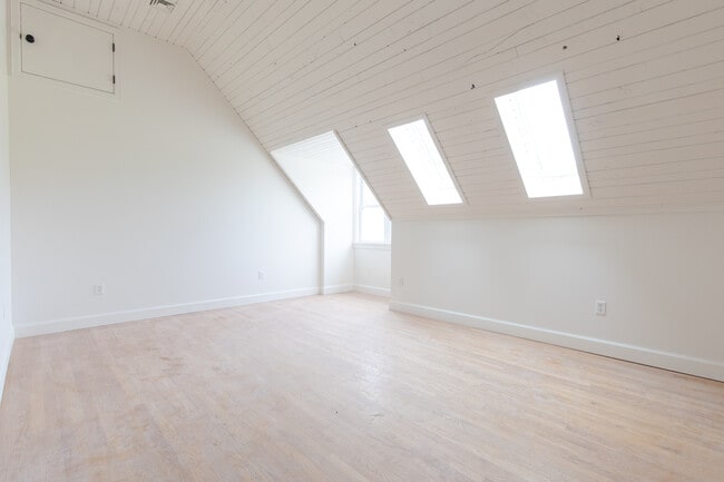 Photo - Peach Alley Commons