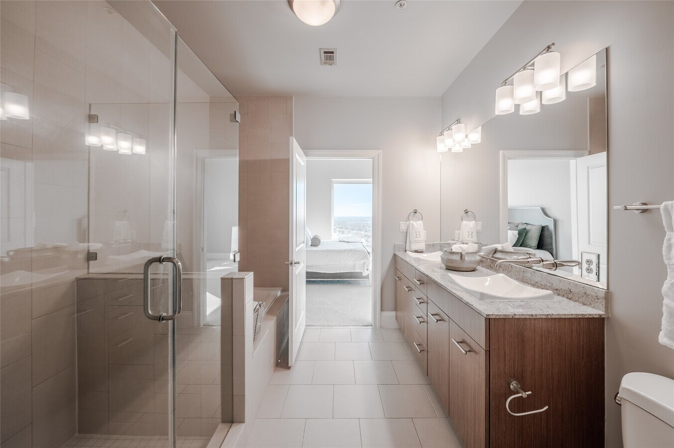 Photo - 5927 Almeda Rd Unit 22905