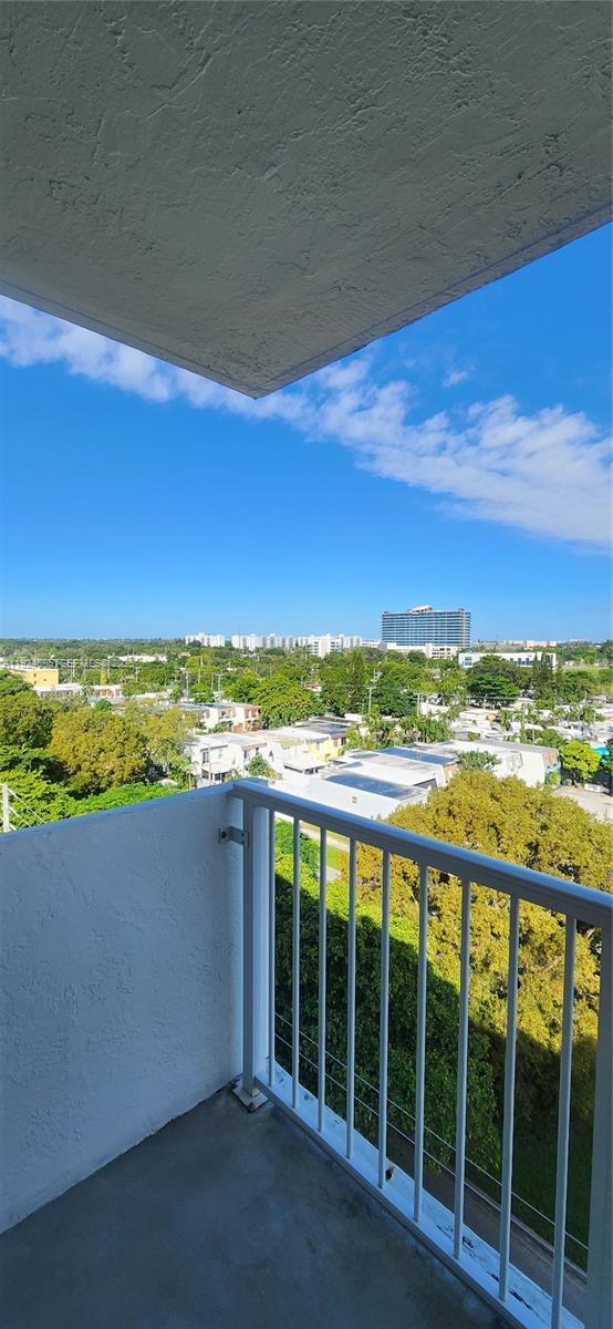 Photo - 2020 NE 135th St Unit 903