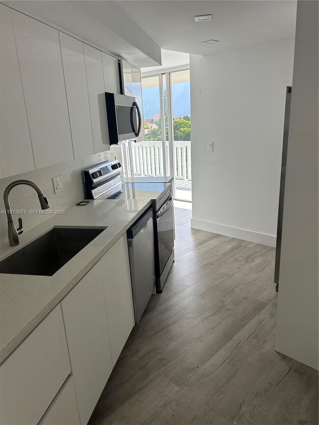 Photo - 6921 Environ Blvd Unit 7P