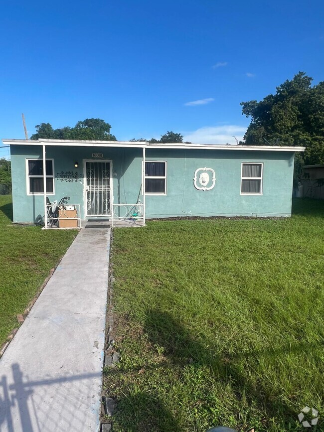 Building Photo - 16001 NW 22nd Ct Rental